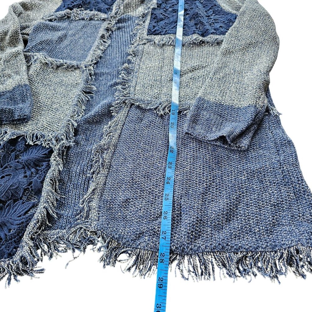 Chicos Women's Cardigan Sweater Patchwork Fringed Edges size Chico's 1 - Picture 8 of 9